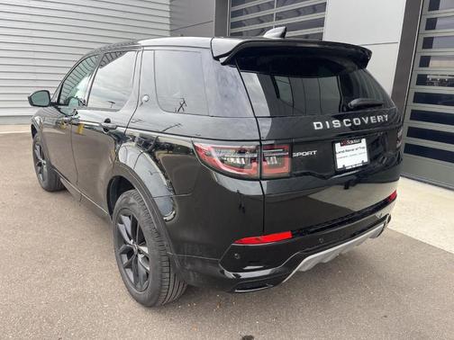 2025 Land Rover Discovery Sport S