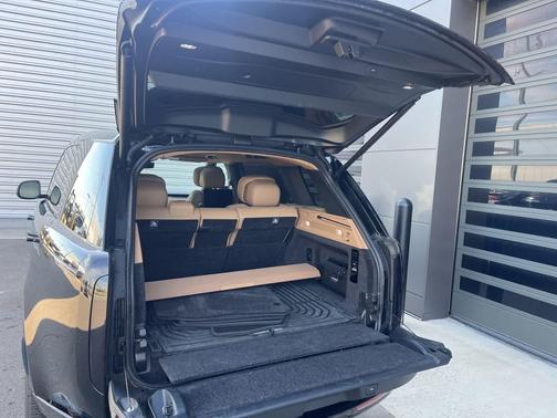 2024 Land Rover Range Rover Autobiography