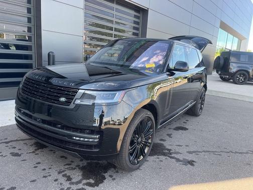 2024 Land Rover Range Rover Autobiography