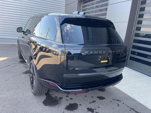 2024 Land Rover Range Rover Autobiography
