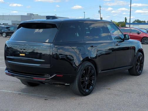 2024 Land Rover Range Rover Autobiography