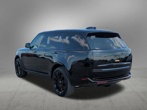 2024 Land Rover Range Rover 