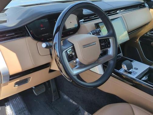 2024 Land Rover Range Rover Autobiography