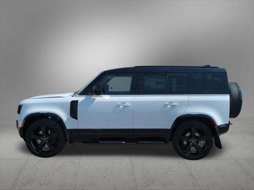 2025 Land Rover Defender P400 X-Dynamic SE