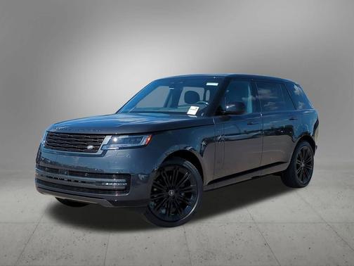 2025 Land Rover Range Rover P400 SE 7 Seat