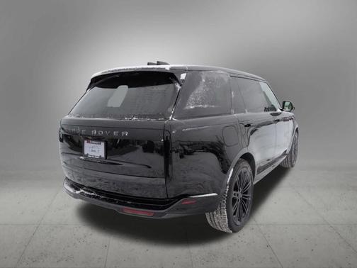 2026 Land Rover Range Rover SE
