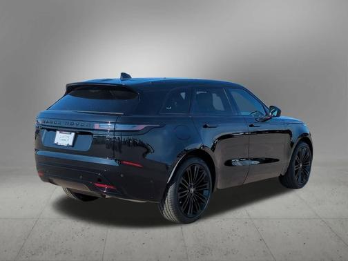 2026 Land Rover Range Rover Velar P250 Dynamic SE