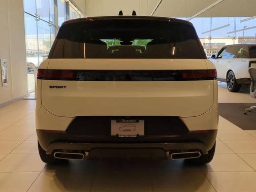 2025 Land Rover Range Rover Sport P360 SE