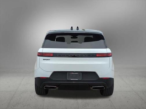 2024 Land Rover Range Rover Sport SE