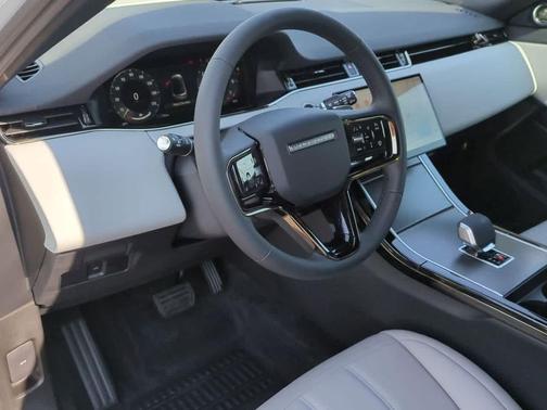 2026 Land Rover Range Rover Evoque Core S