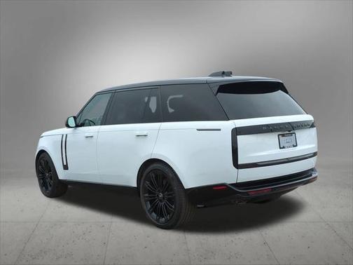 2025 Land Rover Range Rover AUTOBIOGRAPHY