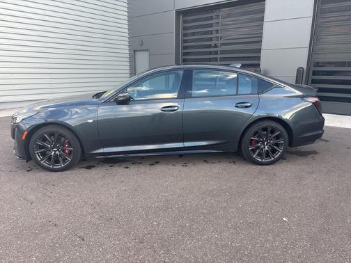 2022 Cadillac CT5 Sport AWD