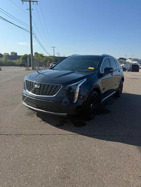 2023 Cadillac XT4 Premium Luxury