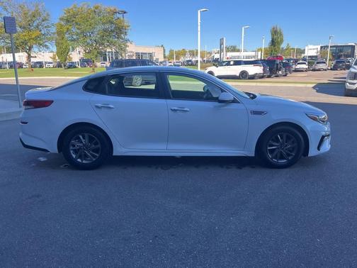 2020 Kia Optima LX