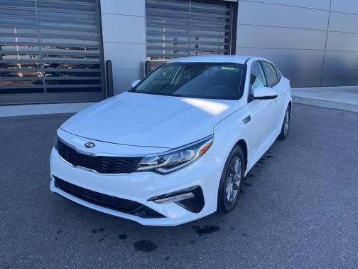 2020 Kia Optima LX