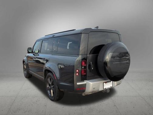 2024 Land Rover Defender P300 S