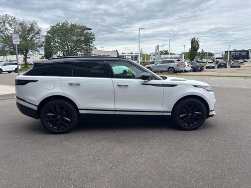 2024 Land Rover Range Rover Velar Dynamic SE