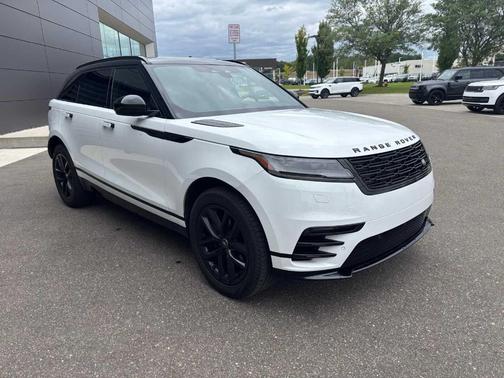 2024 Land Rover Range Rover Velar Dynamic SE