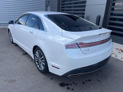 2017 Lincoln MKZ Premiere