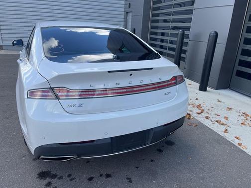 2017 Lincoln MKZ Premiere