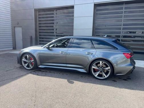 2021 Audi RS 6 Avant 4.0T quattro