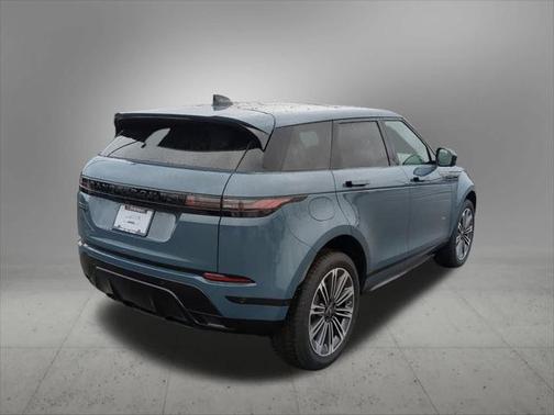 2026 Land Rover Range Rover Evoque Dynamic SE
