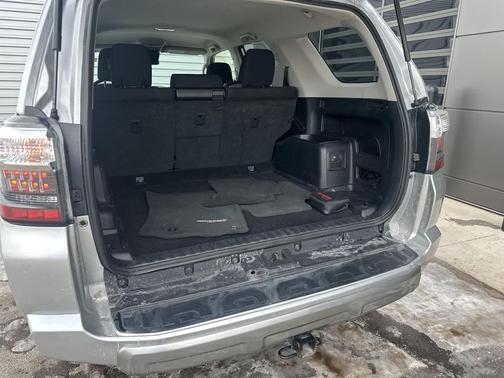 2024 Toyota 4Runner TRD Off Road