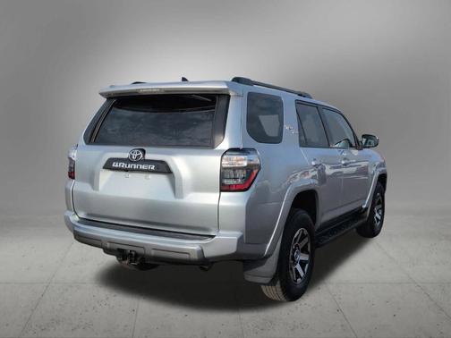2024 Toyota 4Runner TRD Off Road