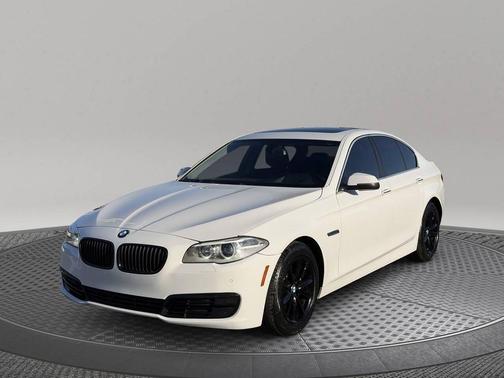 Mineral White Metallic 2014 BMW 528 528i 4dr Sedan