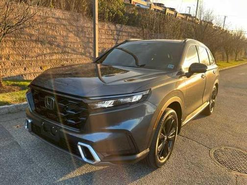2023 Honda CR-V Hybrid Sport Touring AWD