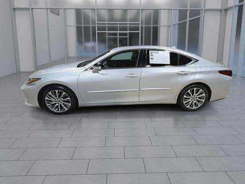 2019 Lexus ES 350 Base