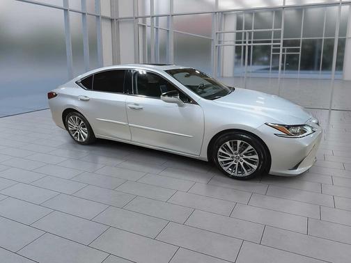 2019 Lexus ES 350 Base
