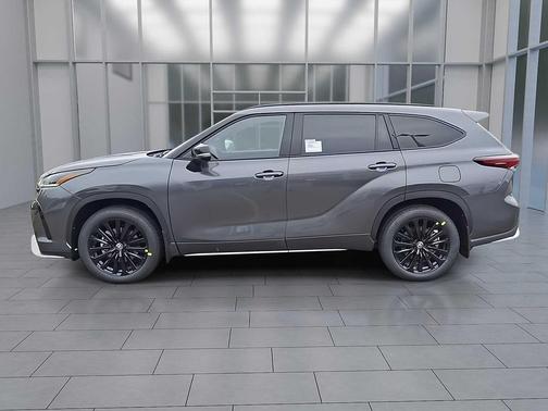 2025 Toyota Highlander XSE