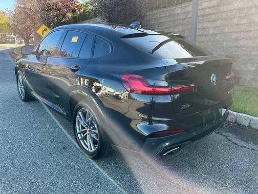 2019 BMW X4 M40i