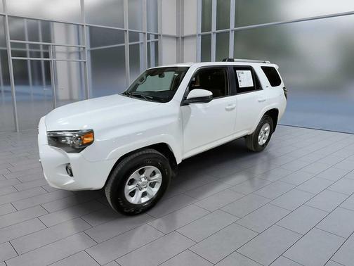 2024 Toyota 4Runner SR5