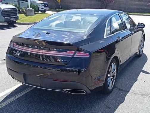 2017 Lincoln MKZ Base