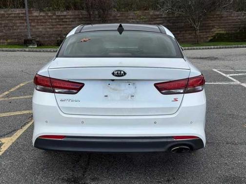 2018 Kia Optima S
