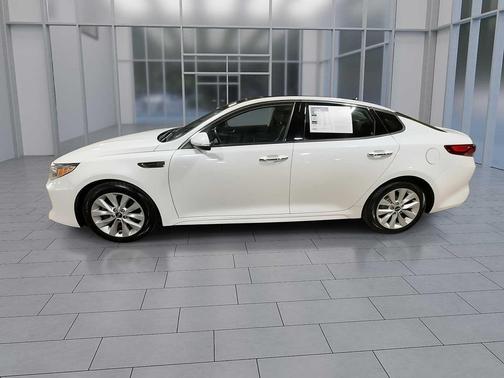 2018 Kia Optima S