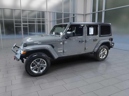 2020 Jeep Wrangler Unlimited Sahara