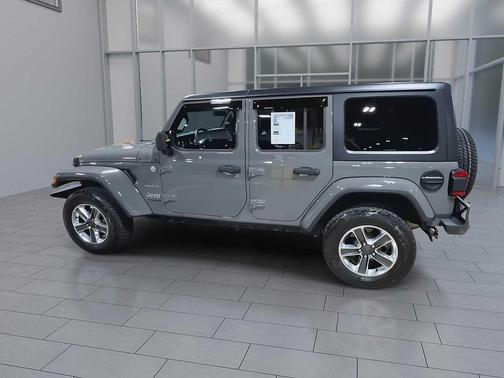 2020 Jeep Wrangler Unlimited Sahara