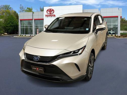 2023 Toyota Venza LE