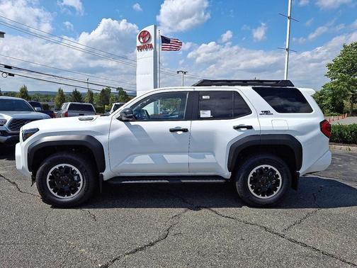 2025 Toyota 4Runner TRD Off Road
