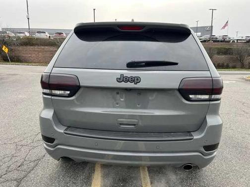 2021 Jeep Grand Cherokee Laredo