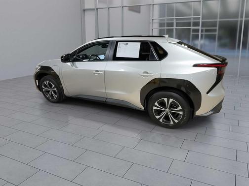 2023 Toyota bZ4X XLE