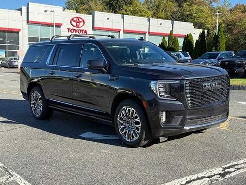2023 GMC Yukon XL Denali Ultimate