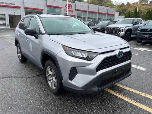 2022 Toyota RAV4 Hybrid LE