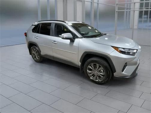 2023 Toyota RAV4 Hybrid XLE Premium