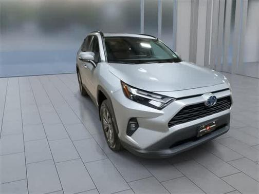 2023 Toyota RAV4 Hybrid XLE Premium