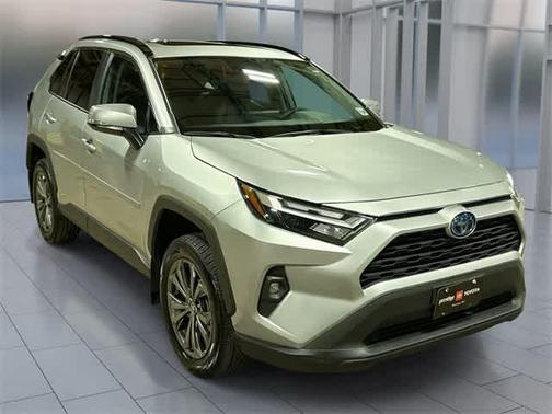 2023 Toyota RAV4 Hybrid XLE Premium