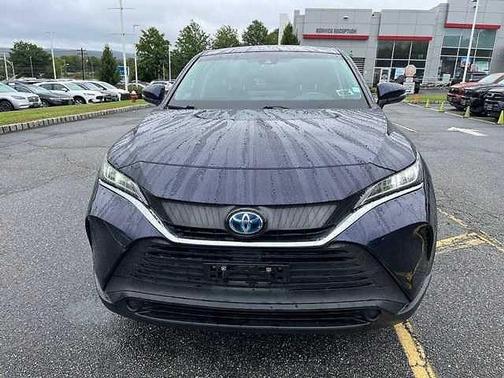 2022 Toyota Venza LE